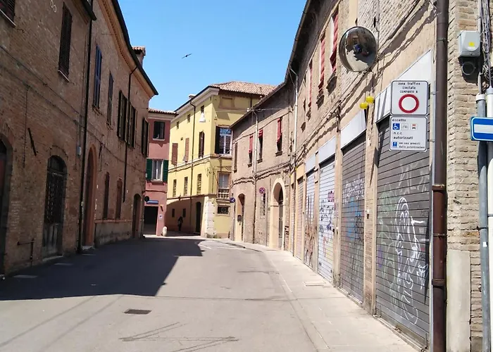 Lirios Centro Storico Apartment Ferrara